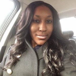 Meet your Posher, Charlyce